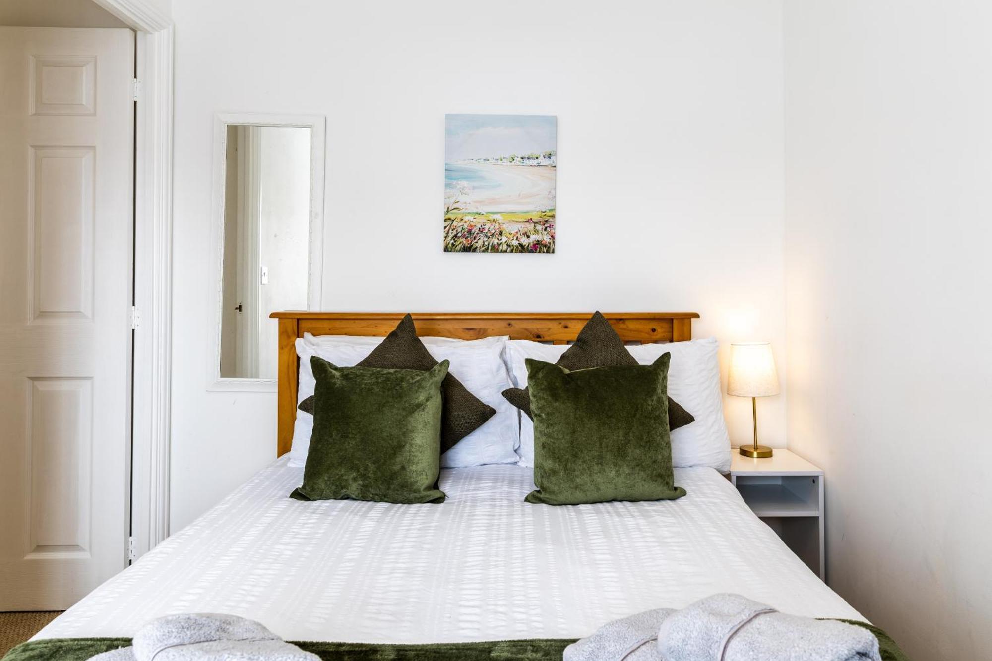 Limeslade House In Mumbles - Family & Dog Friendly Villa Luaran gambar