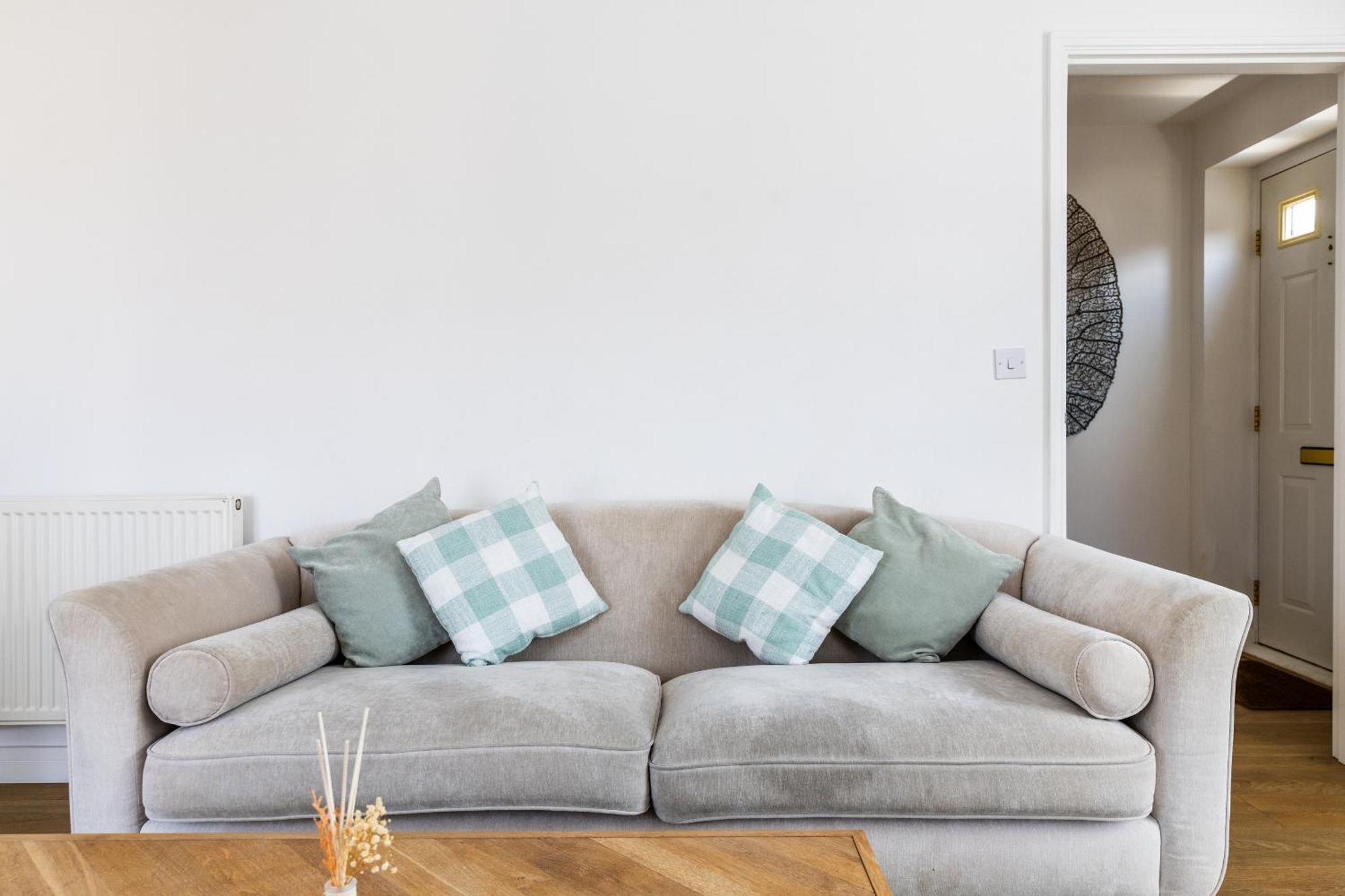 Limeslade House In Mumbles - Family & Dog Friendly Villa Luaran gambar